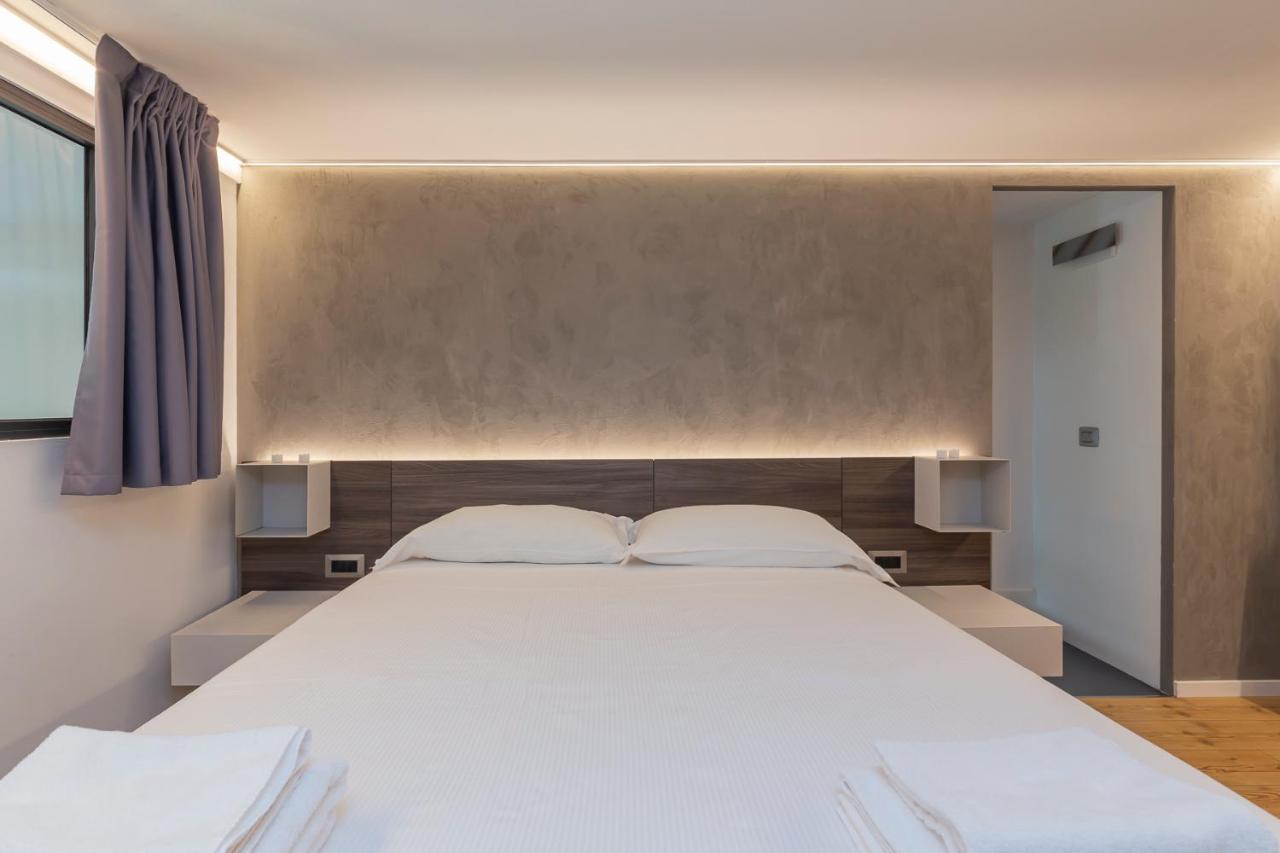 Ferienwohnung Luxury Loft Adriano 51 Mailand Exterior foto